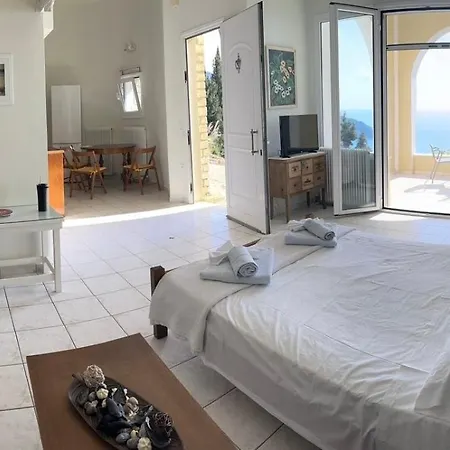 Alibertini Agios Gordios (Corfu)