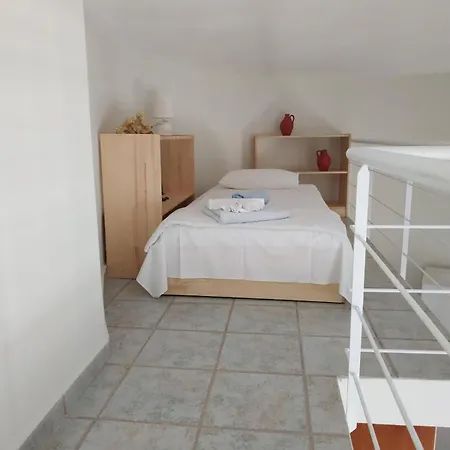 Alibertini Semesterbostad *